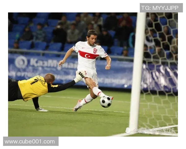 重庆足球队在洲际杯积分榜中以63分稳居第一名展现强劲实力