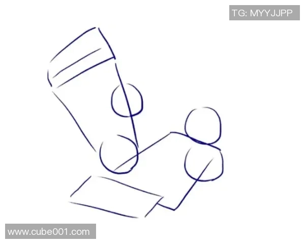 如何绘制足球明星的生动形象技巧与步骤详解